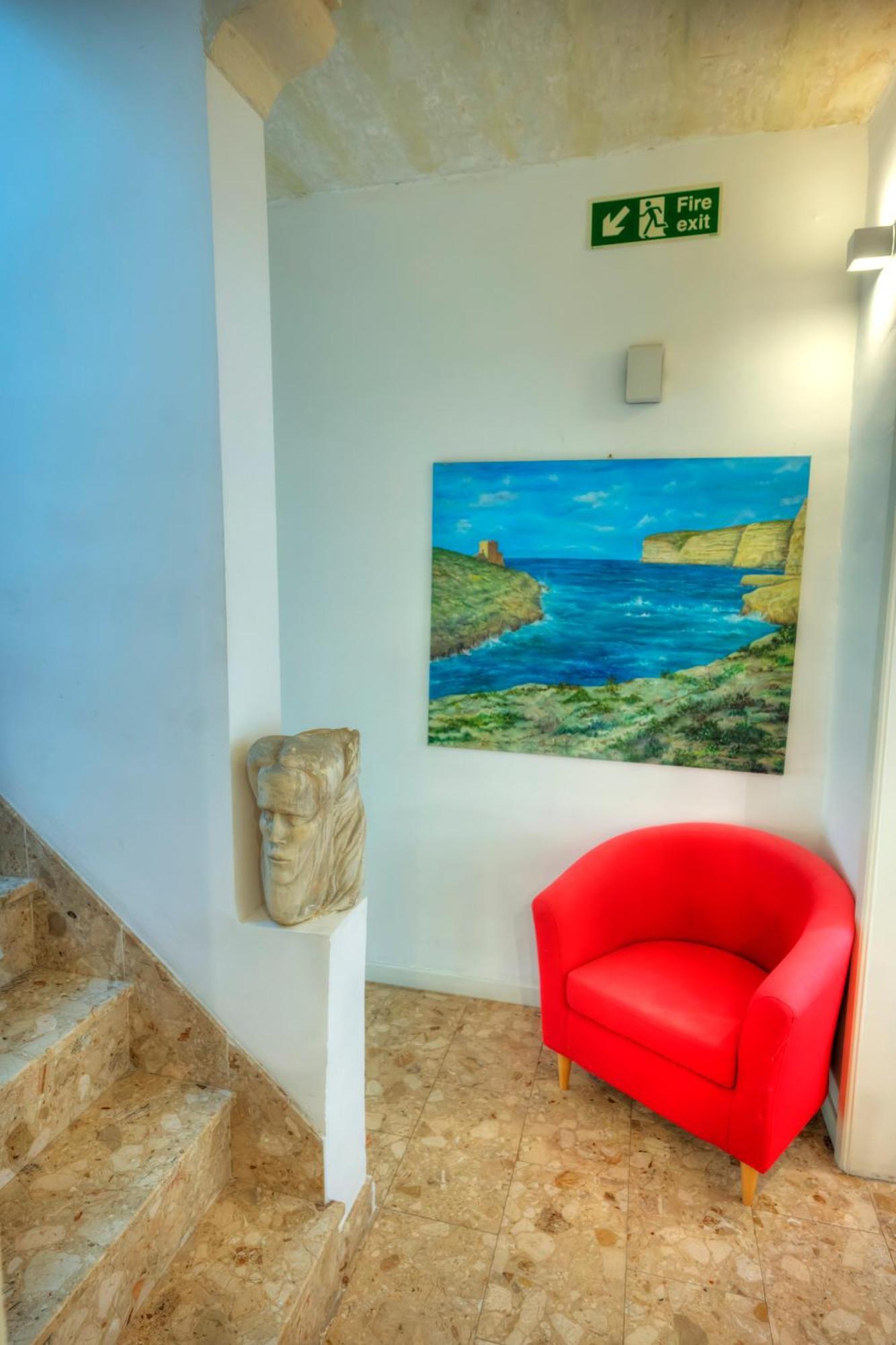 Seaview Sliema 30 Seconds To High Street & Ferry, 2X Double En-Suite Bedrooms, Modern Whole Traditional Townhouse, Kitchen, Living Area, & Roof Terrace Buitenkant foto